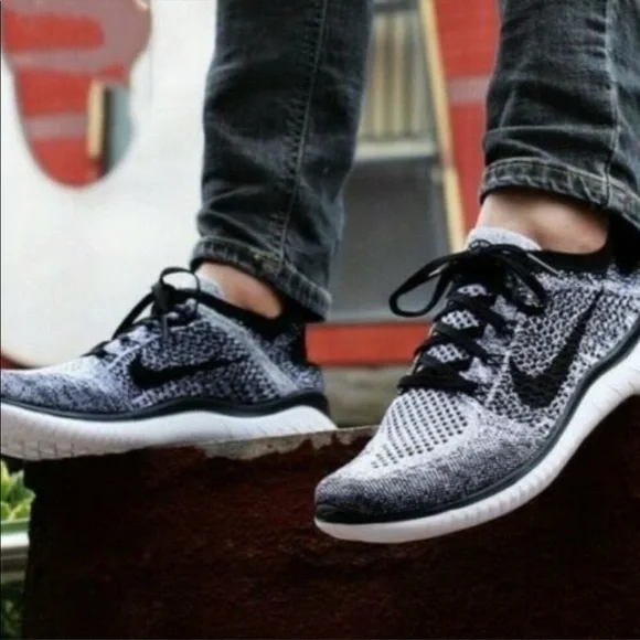 Nike Free RN Flyknit Men’s Running Shoes Oreo Black/White 942838-101 Size 9